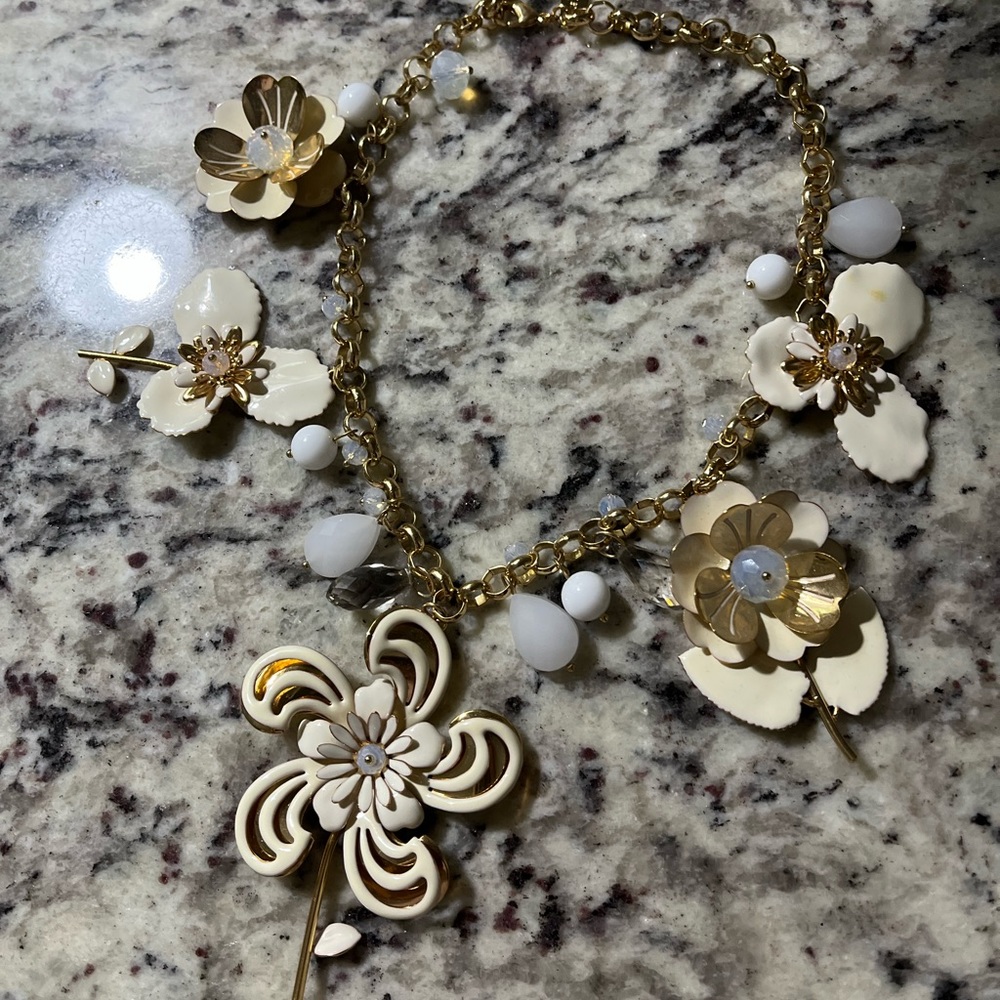 Anne Fontaine Gold & White Floral Necklace — New With Tags